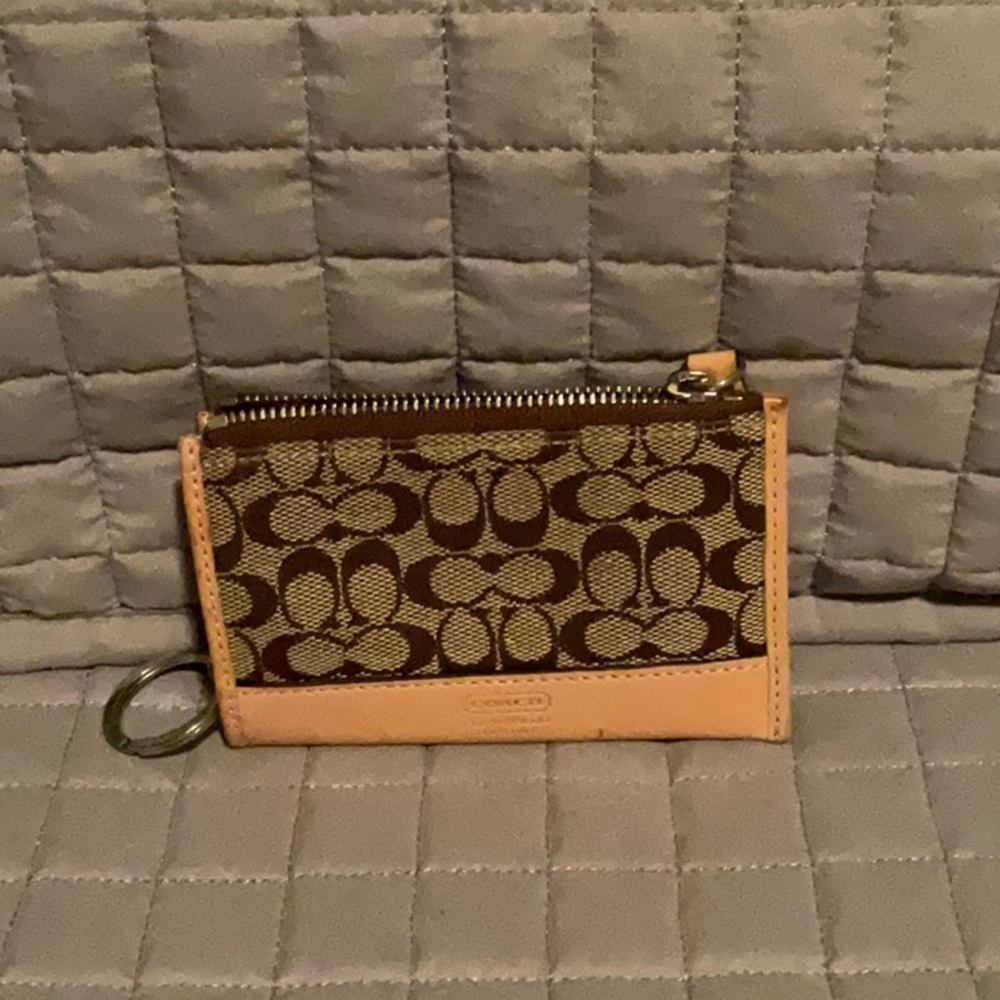 Coach Mules, handbag and keychain wallet - Picture 5 of 5